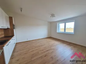 Pronájem bytu 2+kk, Praha - Kyje, Jamská, 43 m2