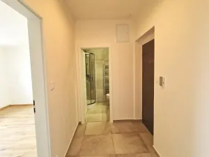 Pronájem bytu 2+kk, Praha - Kyje, Jamská, 43 m2