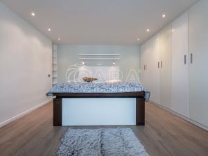 Pronájem bytu 2+kk, Praha - Vysočany, Novovysočanská, 52 m2