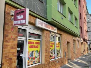 Pronájem obchodního prostoru, Praha - Libeň, Drahobejlova, 45 m2