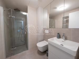 Pronájem bytu 1+kk, Praha - Smíchov, U Lihovaru, 29 m2