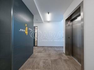 Pronájem bytu 1+kk, Praha - Smíchov, U Lihovaru, 29 m2