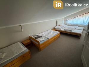 Prodej rodinného domu, Jestřabí v Krkonoších - Křížlice, 250 m2