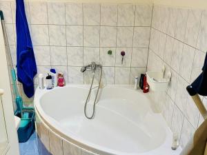 Prodej bytu 2+1, Kadaň, Chomutovská, 60 m2