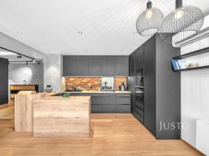 Prodej bytu 4+kk, Praha - Vršovice, Vršovická, 162 m2