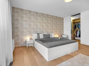 Prodej bytu 4+kk, Praha - Vršovice, Vršovická, 162 m2