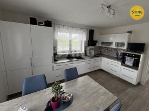 Prodej vily, Včelná, Witthanova, 200 m2