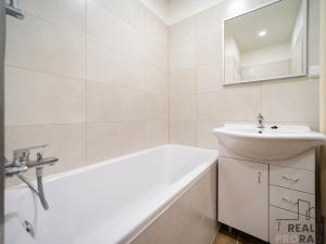 Pronájem bytu 2+1, Ostrava - Poruba, Svojsíkova, 56 m2