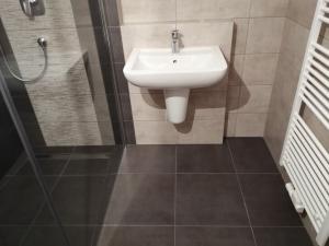 Pronájem bytu 2+kk, České Budějovice, Husova tř., 58 m2