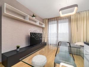 Pronájem bytu 2+kk, Praha - Holešovice, V háji, 53 m2