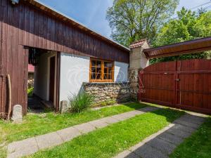 Prodej vícegeneračního domu, Paračov, 388 m2