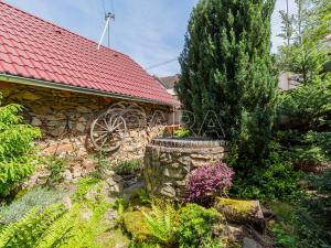 Prodej vícegeneračního domu, Paračov, 388 m2