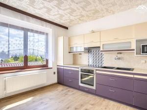 Prodej bytu 2+1, Leština u Světlé, 73 m2