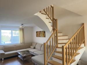 Prodej rodinného domu, Roudné, Luční, 138 m2