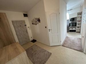 Pronájem bytu 2+1, Tanvald, U Lesíka, 59 m2