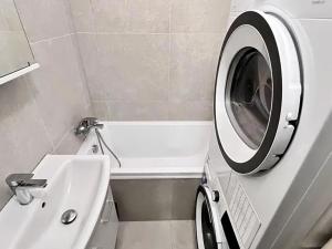 Pronájem bytu 2+1, Ostrava, Volgogradská, 54 m2