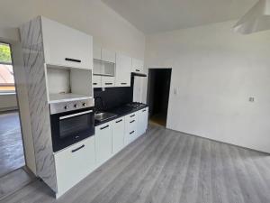 Pronájem bytu 3+kk, Ostrava - Hulváky, Varšavská, 56 m2