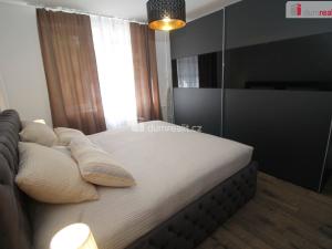 Prodej bytu 3+kk, Sokolov, Jednoty, 61 m2