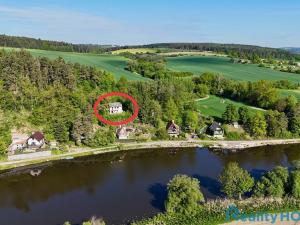 Prodej chaty, Týn nad Vltavou - Hněvkovice na levém břehu Vltavy, 86 m2