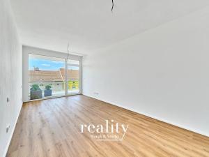 Prodej bytu 4+kk, Znojmo, Jarošova, 110 m2