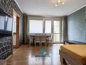 Prodej bytu 3+1, Teplice, Fibichova, 77 m2
