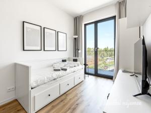 Pronájem bytu 1+kk, Praha - Kyje, Za černým mostem, 27 m2