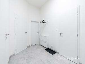 Pronájem bytu 2+kk, Praha - Kyje, Za černým mostem, 65 m2