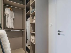 Prodej bytu 2+kk, Praha - Ruzyně, Drnovská, 52 m2