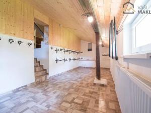 Prodej rodinného domu, Štipoklasy, 356 m2