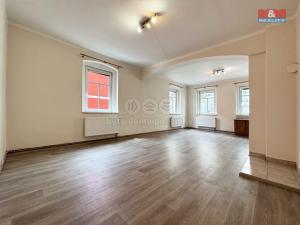 Pronájem bytu 3+kk, Karlovy Vary - Stará Role, Závodu míru, 74 m2
