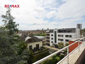 Pronájem bytu 2+kk, Praha - Vinohrady, Perucká, 73 m2