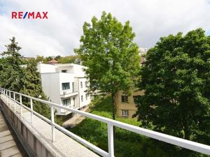 Pronájem bytu 2+kk, Praha - Vinohrady, Perucká, 73 m2