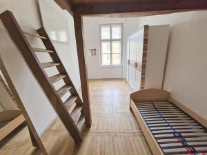 Pronájem bytu 1+1, Praha - Nusle, Jaromírova, 37 m2