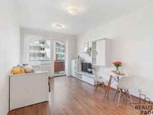 Prodej bytu 1+kk, Praha - Horní Měcholupy, Mantovská, 36 m2