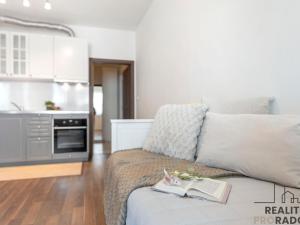 Prodej bytu 1+kk, Praha - Horní Měcholupy, Mantovská, 36 m2