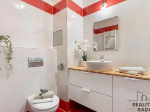 Prodej bytu 1+kk, Praha - Horní Měcholupy, Mantovská, 36 m2