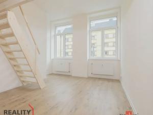 Prodej bytu 1+kk, Ostrava - Přívoz, Palackého, 22 m2