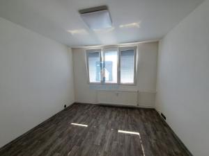 Pronájem bytu 1+kk, Plzeň, Staniční, 27 m2