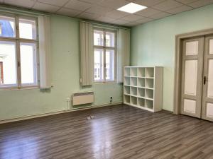 Pronájem kanceláře, Trutnov - Střední Předměstí, Národní, 172 m2