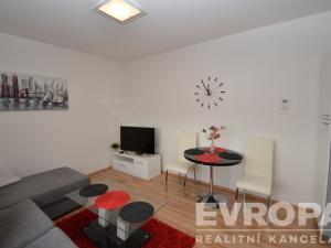 Prodej bytu 1+kk, Praha - Vysočany, Freyova, 22 m2