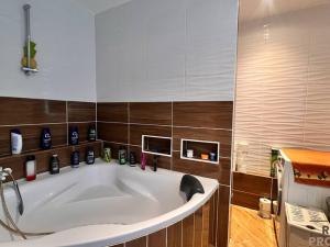 Prodej bytu 4+1, Třinec, Sosnová, 80 m2
