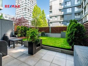 Prodej bytu 1+kk, Praha - Žižkov, Olšanská, 37 m2