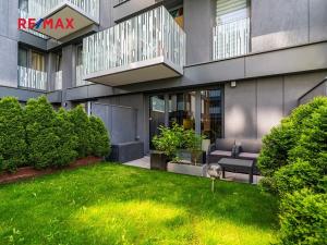 Prodej bytu 1+kk, Praha - Žižkov, Olšanská, 37 m2