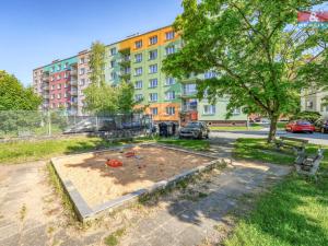 Prodej bytu 2+1, Plzeň - Skvrňany, Křimická, 60 m2