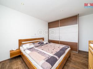 Prodej bytu 3+1, Lanškroun - Žichlínské Předměstí, B. Martinů, 74 m2