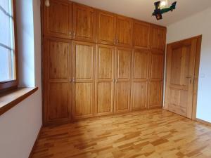 Prodej rodinného domu, Kunice, Járy Cimrmana, 253 m2