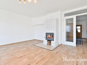 Pronájem rodinného domu, Kunovice, Na Bělince, 280 m2