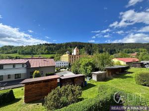 Prodej bytu 2+1, Poniklá, 57 m2