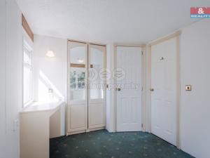 Prodej pozemku pro bydlení, Krchleby, Loučeňská, 787 m2