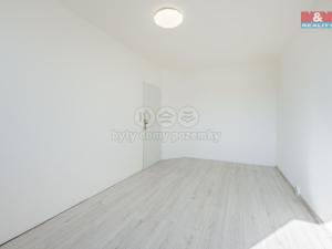 Prodej bytu 2+kk, Kladno - Kročehlavy, Holandská, 39 m2